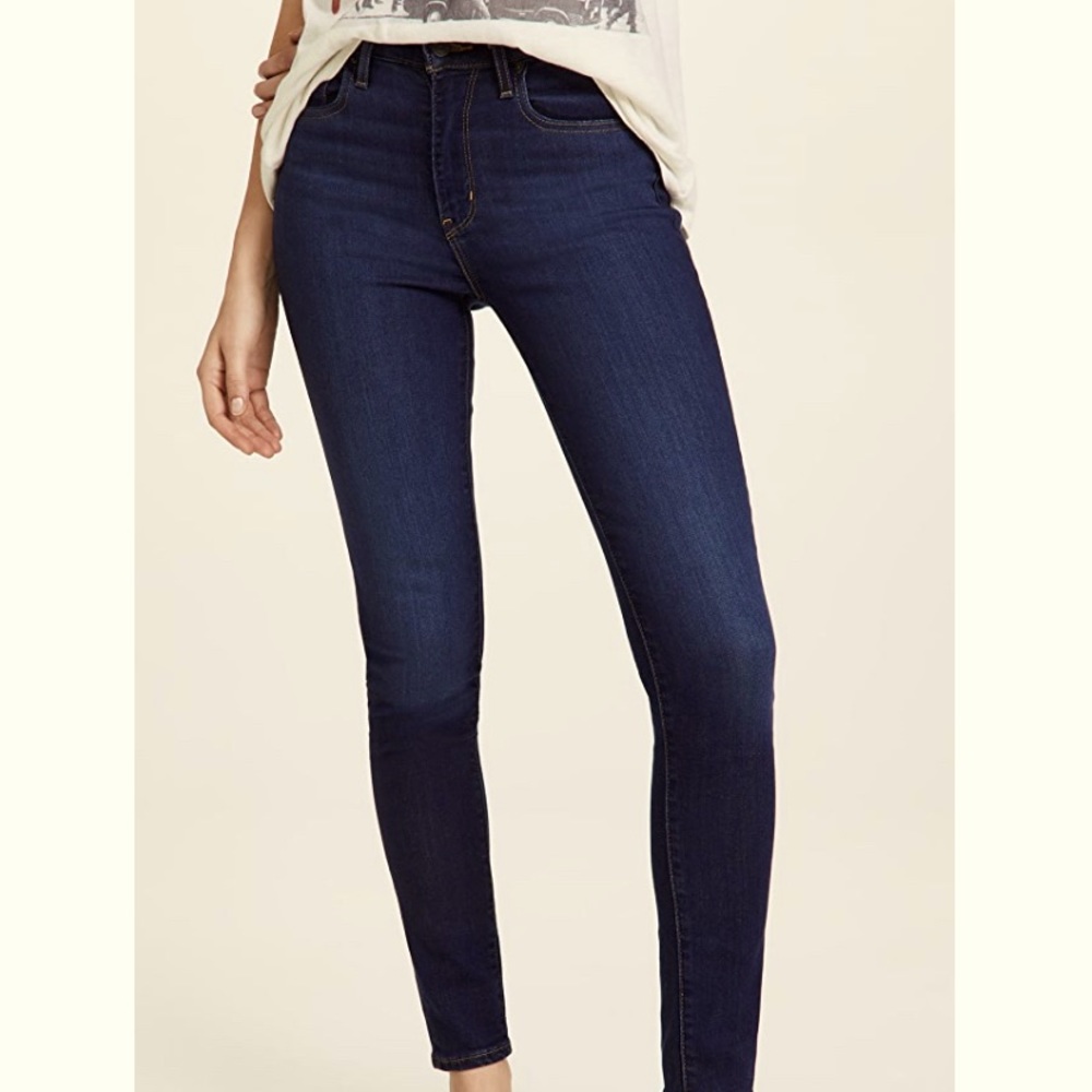 Levi's Women's Skinny Jeans - Dark Blue